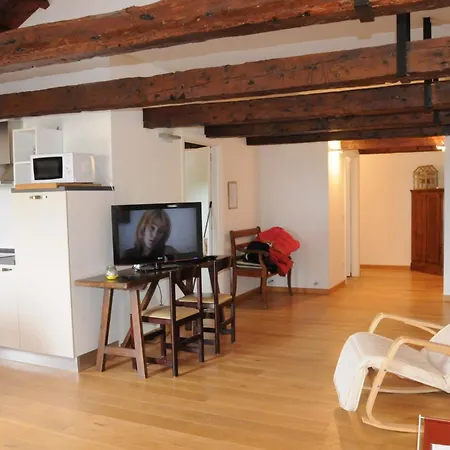 Cozy Country Loft Oleandro Дом отдыха Кьоджа