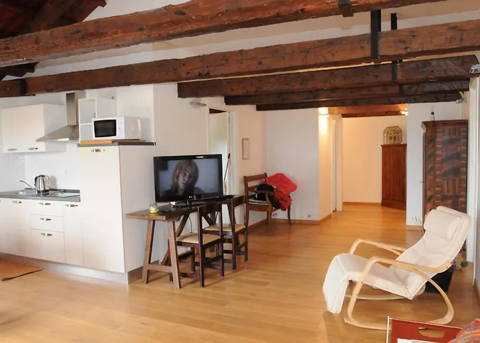 Cozy Country Loft Oleandro Casa de Férias *