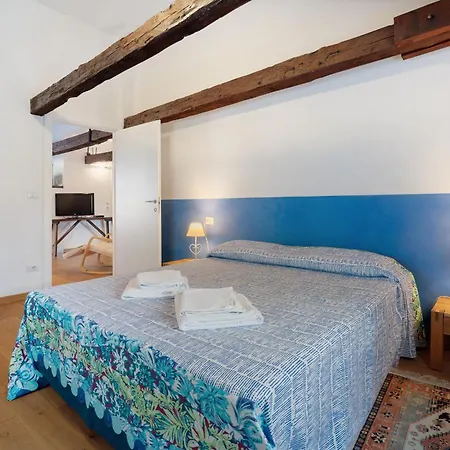 Cozy Country Loft Oleandro Dom wakacyjny *